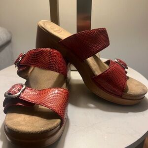 Dansko Red Textured Women's Sandals size 40